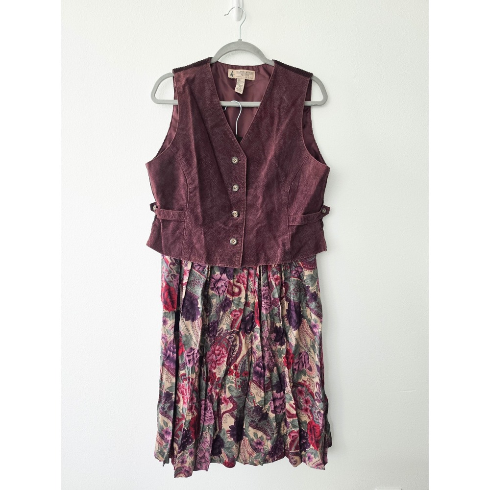 Marsh Landing Petites Vintage Leather Vest and Floral Paisley Skirt Set Burgundy